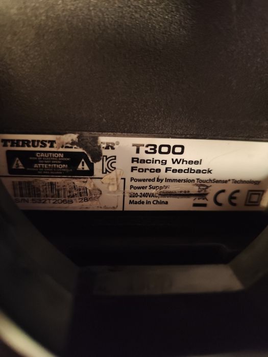 Vendo PS4 e Volante Trustmaster T300