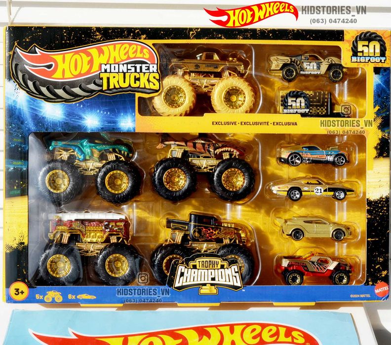 Набір 11 шт Hot Wheels Monster Trucks Чемпіони Champions BigFoot набор