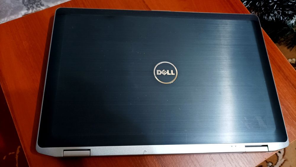 Продам отличный ноутбук Dell