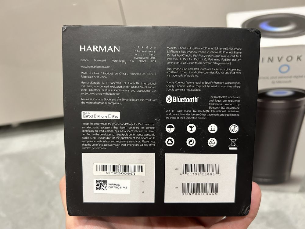 Колонка Harman Kardon Invoke