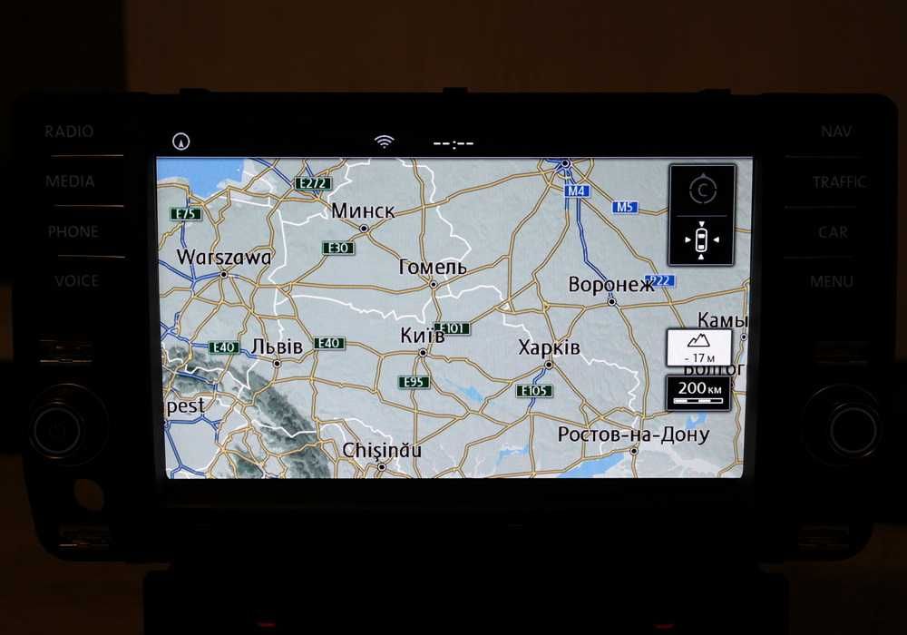 Экран 8" VW Discover Pro Media MQB Passat B8 Golf VII 7 Tiguan II