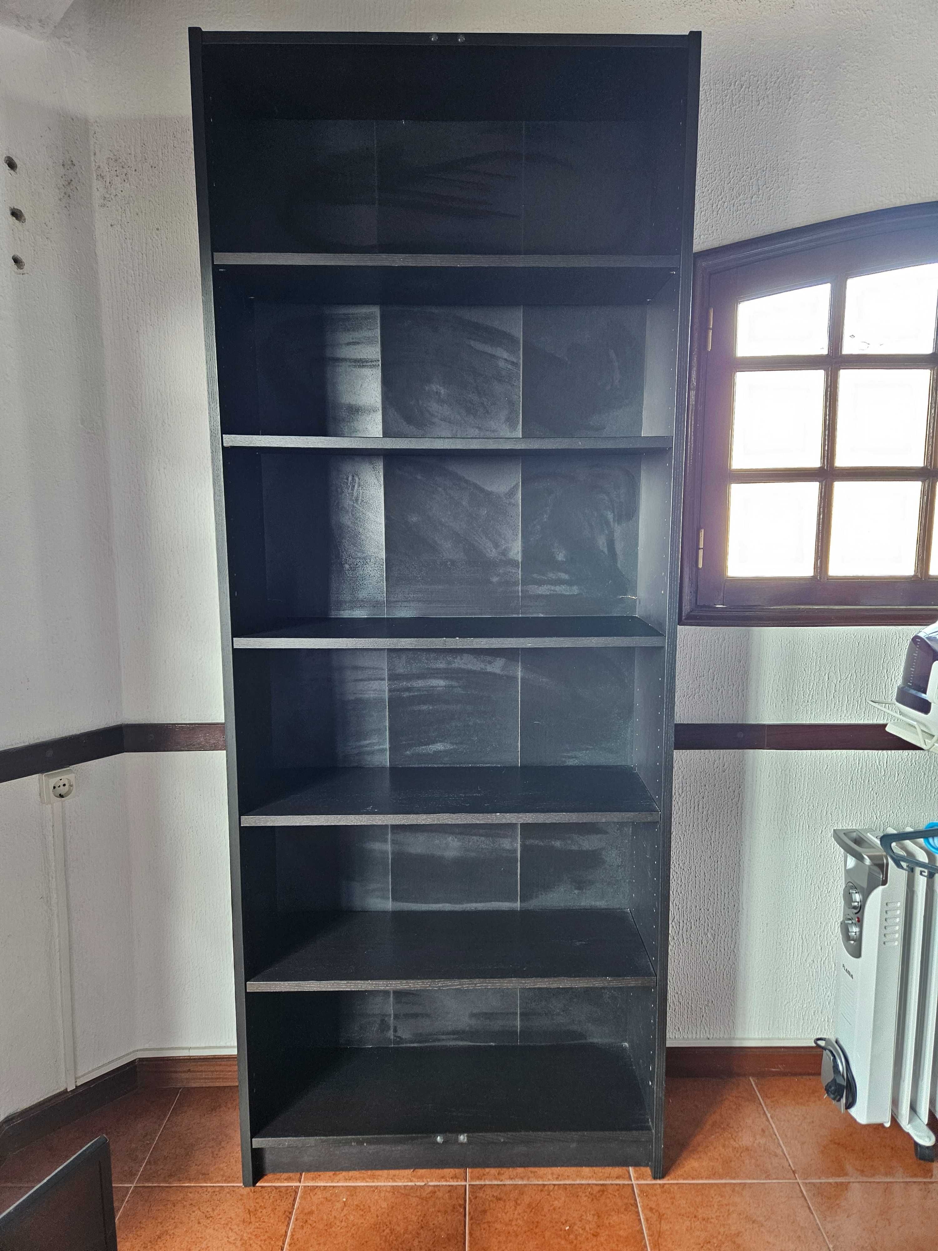 Estante ikea preta 2.2m
