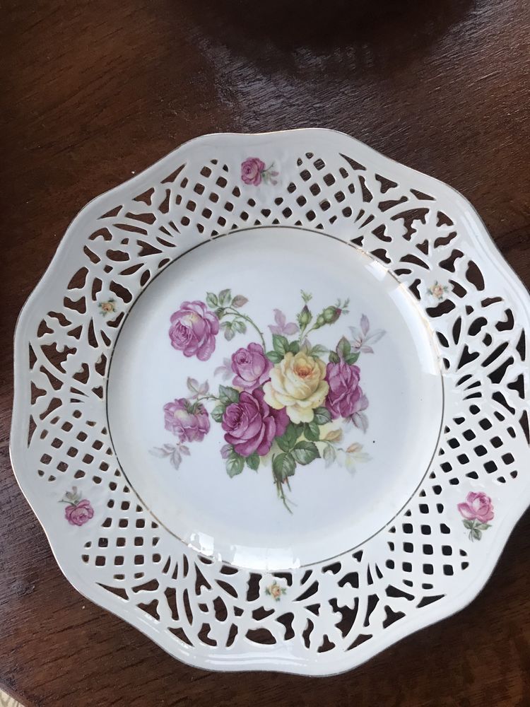 Patera porcelana  azurowa w roze antyczna