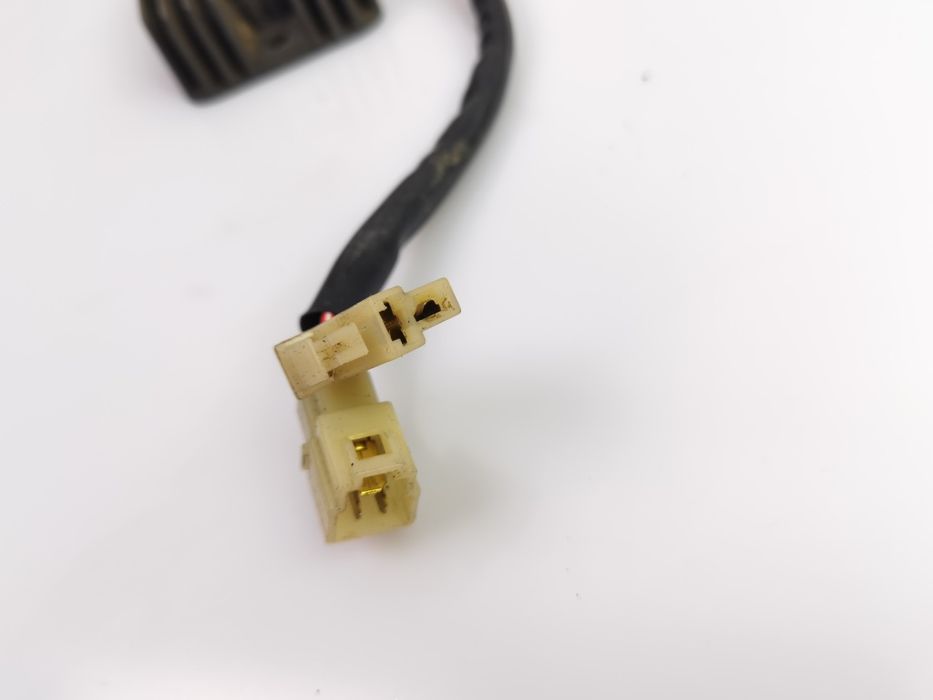 Regulator napięcia Access Triton Lucky Star 450, 2011