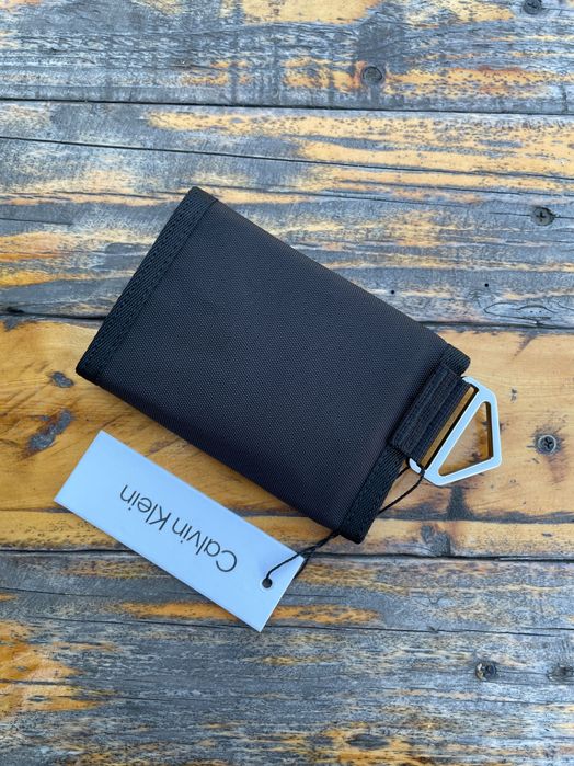 Новый кошелек calvin klein ( ck utility snap wallet blk) с америки