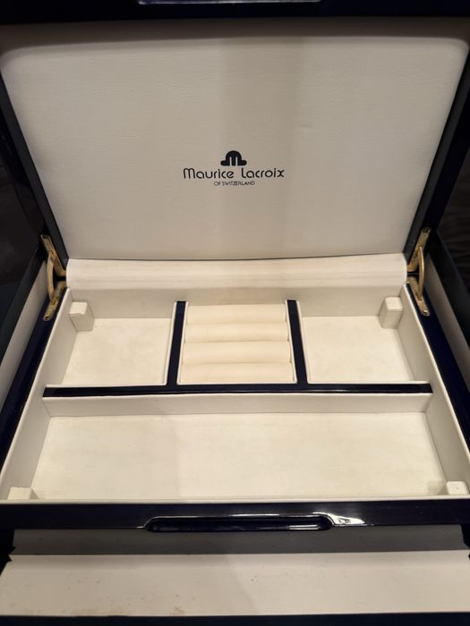 Caixa Madeira Lacada Maurice Lacroix