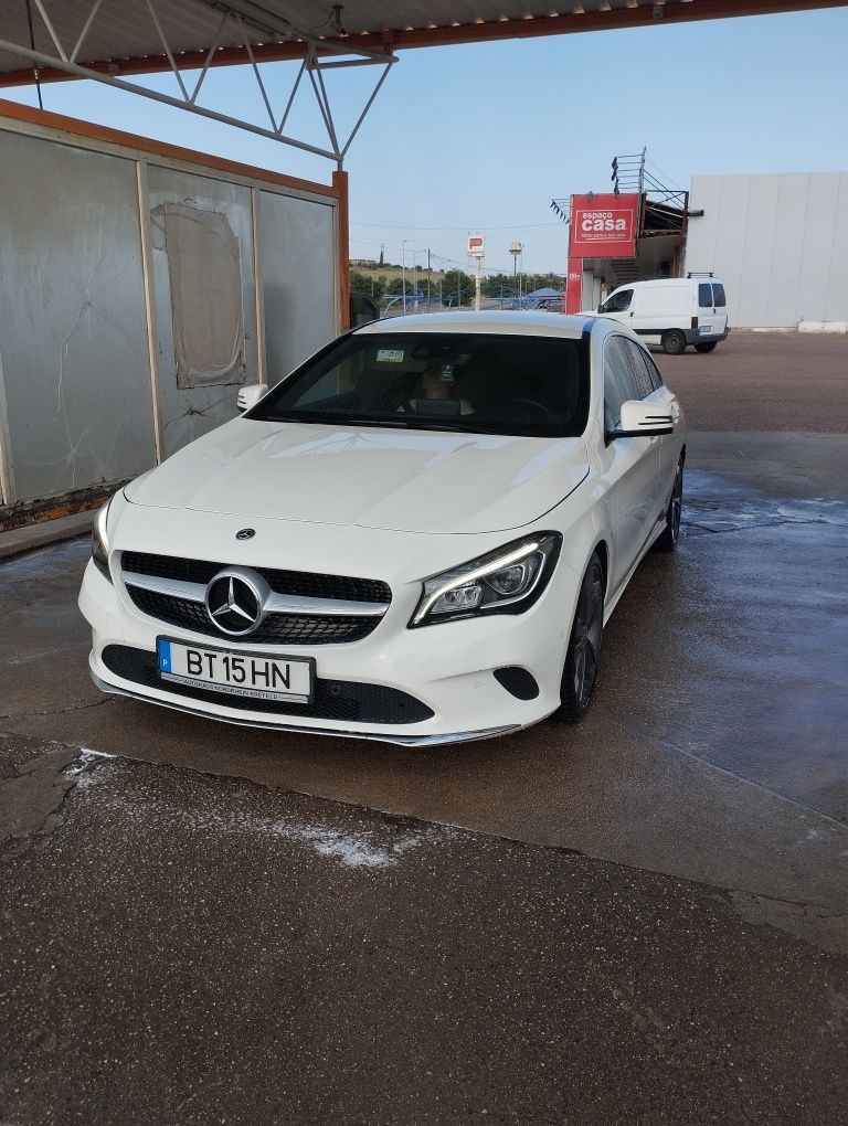 Mercedes CLA 220 d limusine