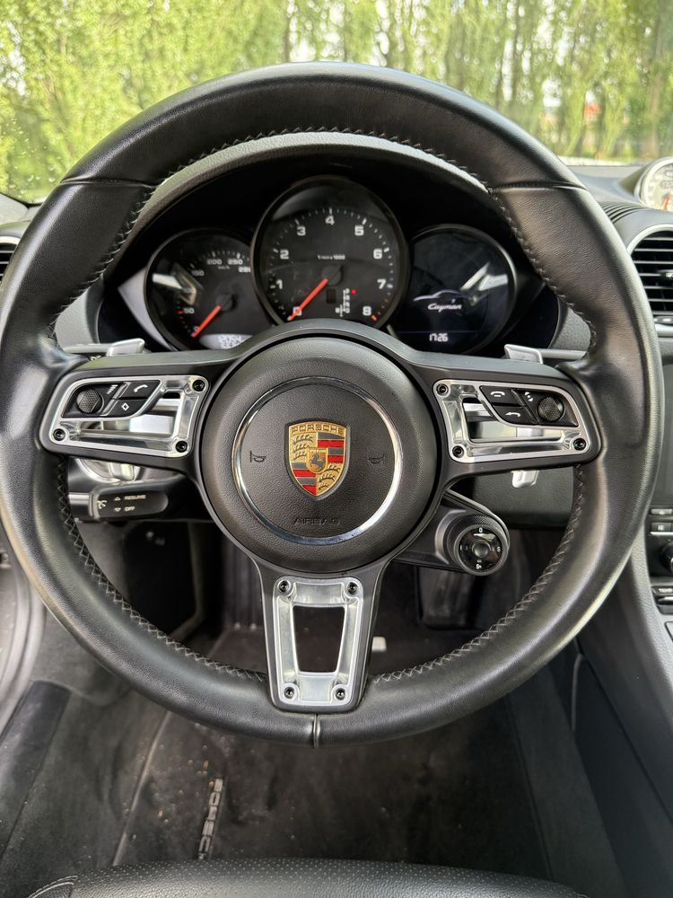 Porsche 718 cayman