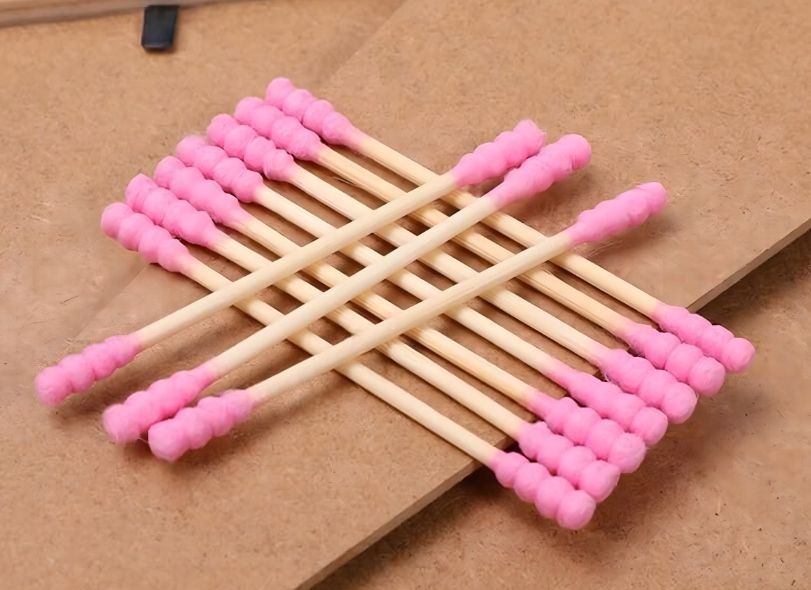 Higieniczne Patyczki Do Uszu 100 Sztuk Drewniane Kosmetyczne Różowe