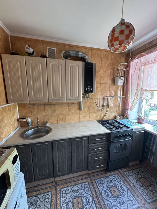 Квартира 1-кімнатна з меблями