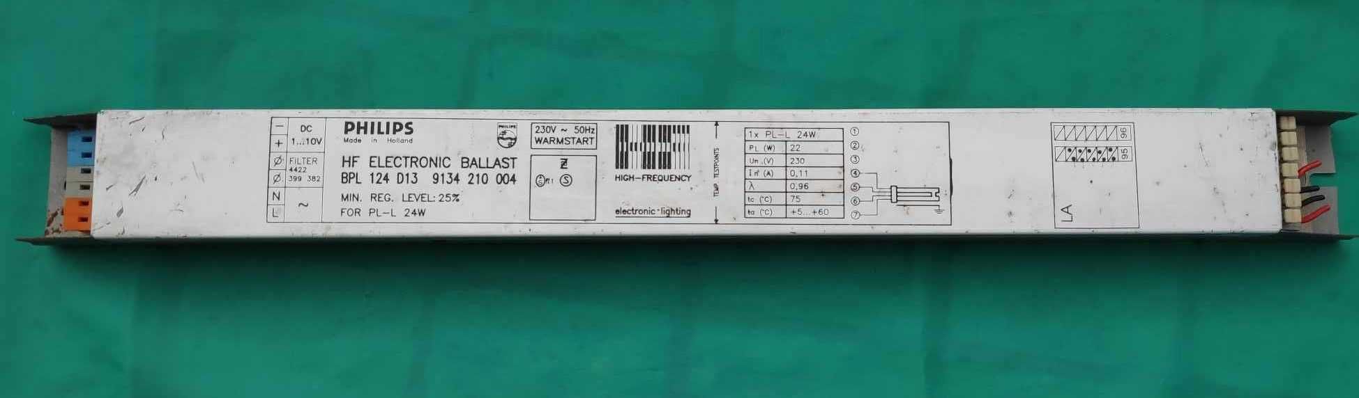 Balastro eletrónico Philips.