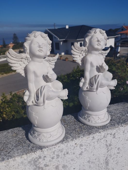 Dois Anjos para decoração.