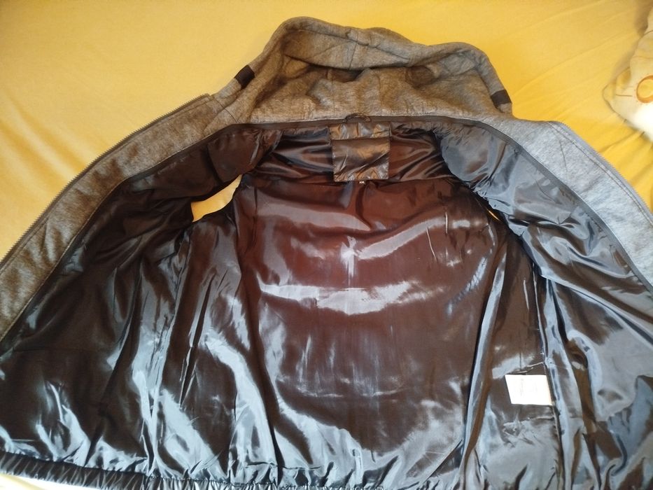 Nowa kamizelka Męska z odpinanym kapturem XXL (realnie L)