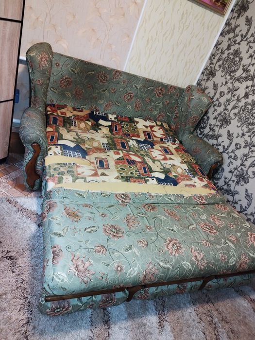 Продам розкладний диван, ліжко