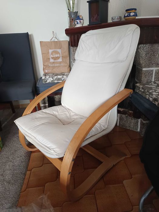 Cadeira de amamentação estilo IKEA