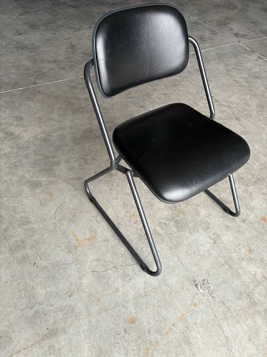 Cadeiras de espera de escritório - Qtd. 13 Und.