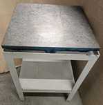 Płyta traserska żeliwna 500x500 mm ze stołem
