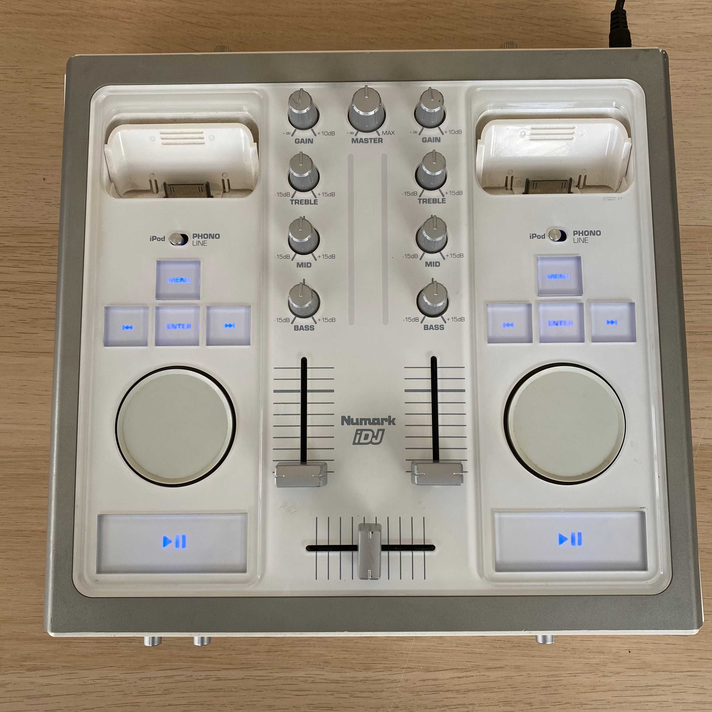Mesa de mistura Numark iDJ dock para iPODs Como nova!