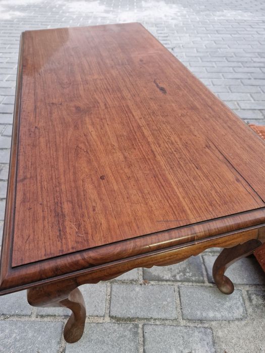 Mesa de centro antiga