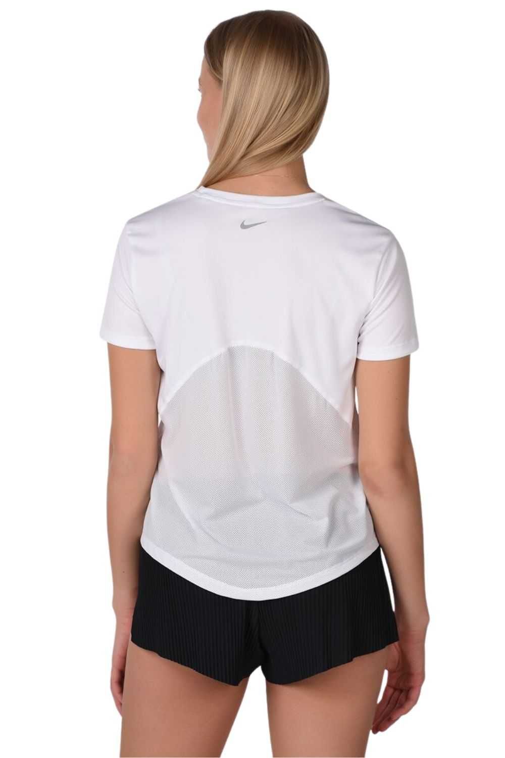 Koszulka sportowa damska do biegania Nike Dri-Fit: różne rozmiary