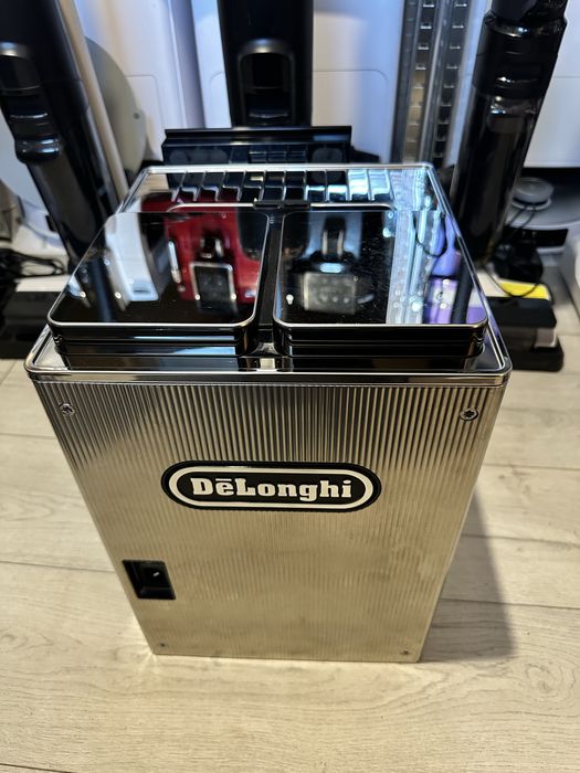 Кофемашина Delonghi Epam 960.75 Maestosa