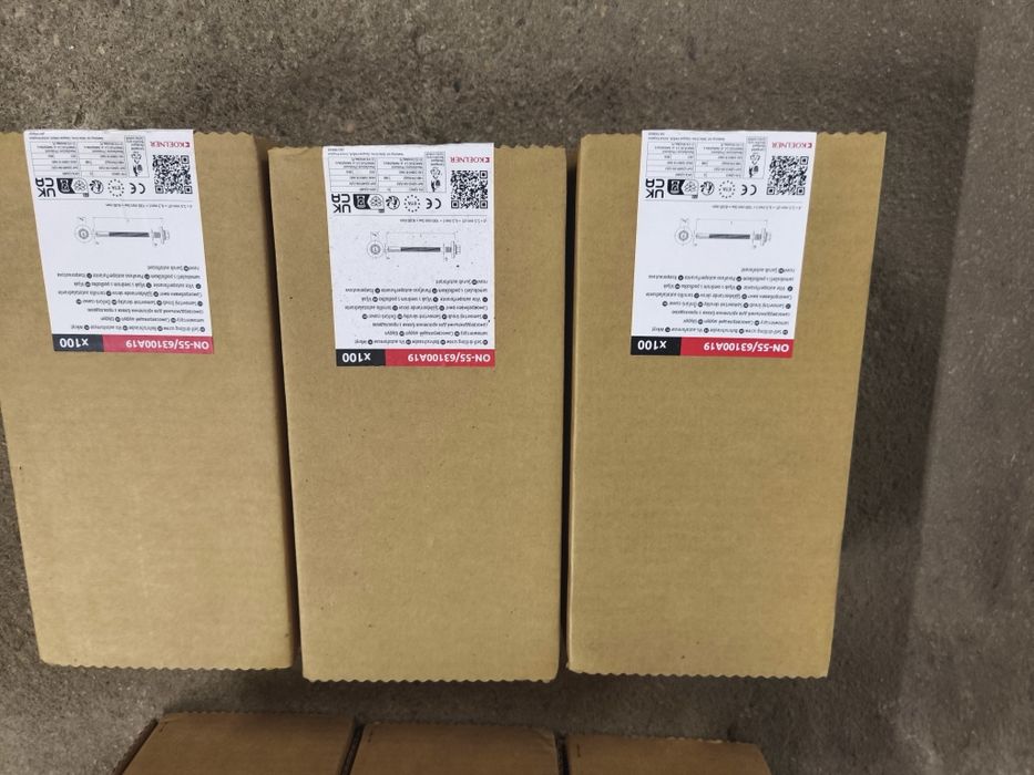 Wkręty do płyty warstwowej