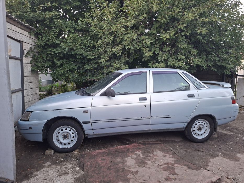Автомобиль ВАЗ 2110