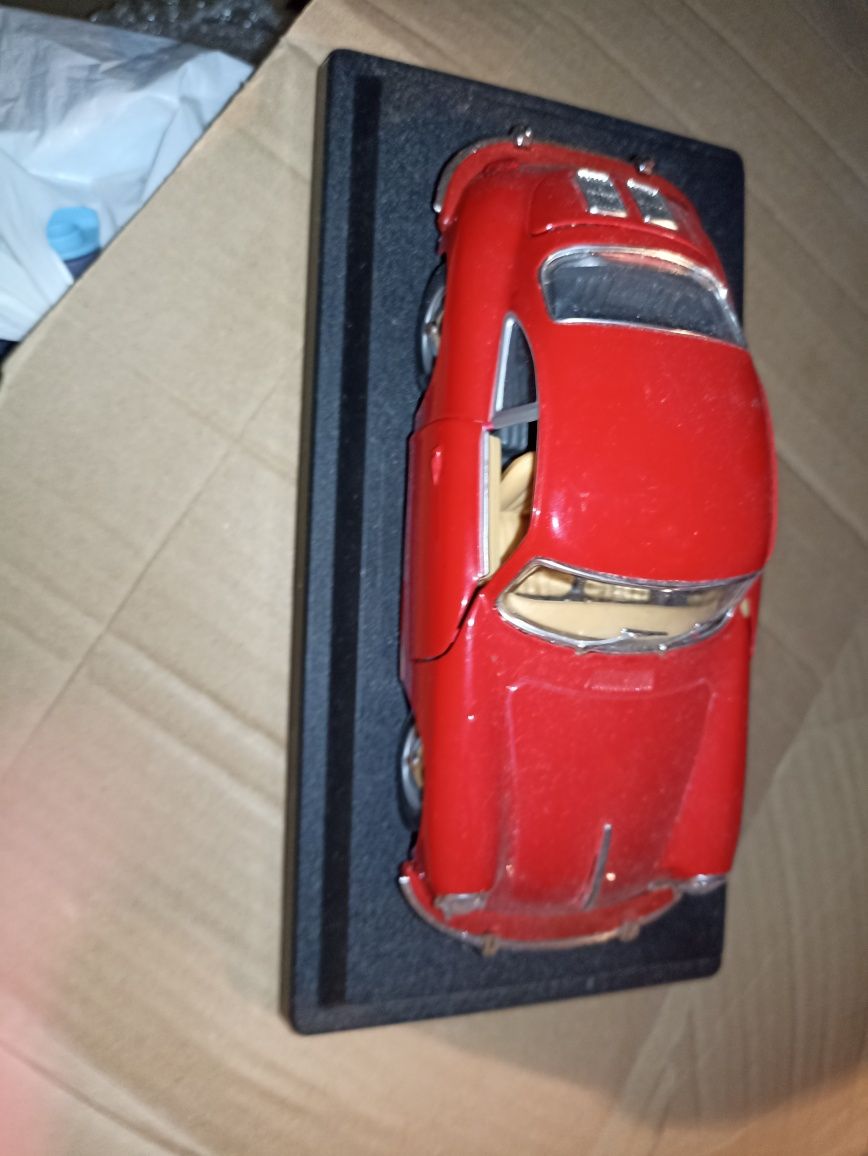 Model Porsche 356 stare Bburago 1:24