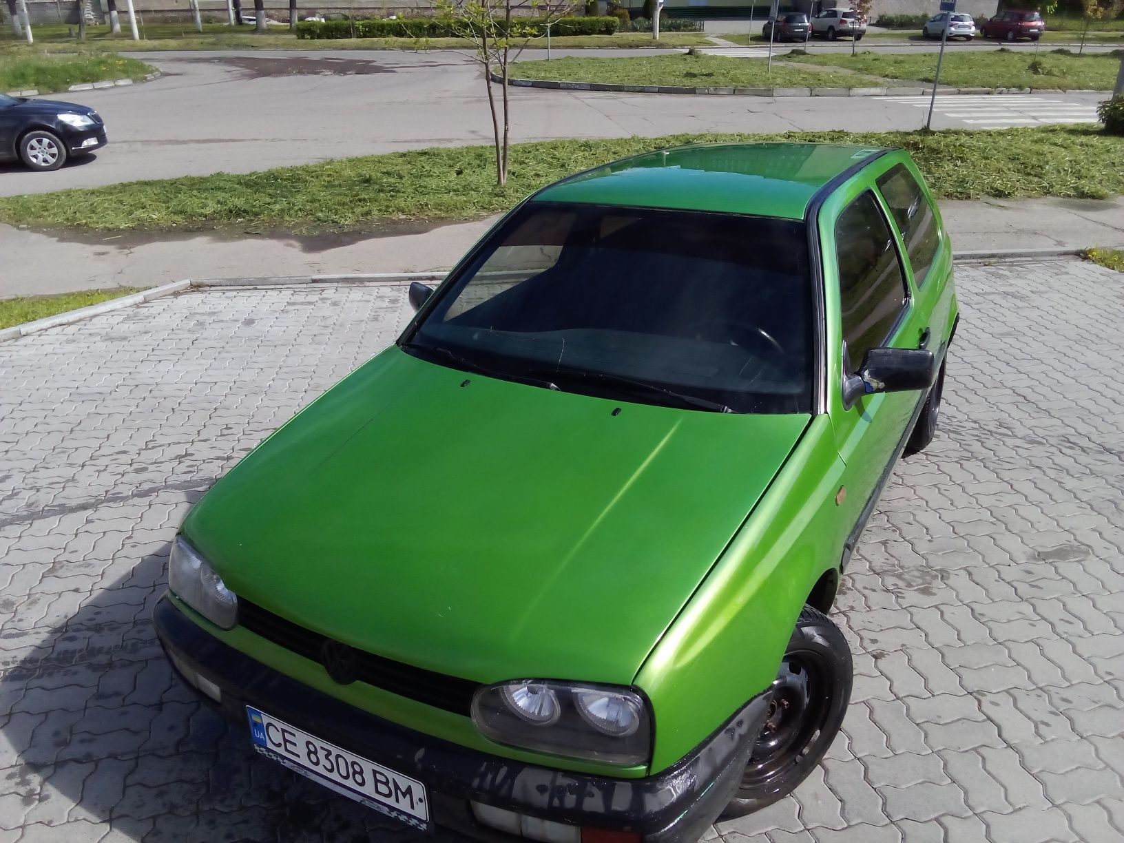 Продається Golf 3 купе.