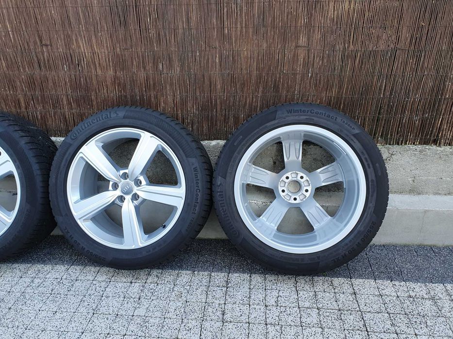 4x Oryginalne 20-stki Audi Q7, E-Tron 255/50/20 Continental 7,3mm 2019