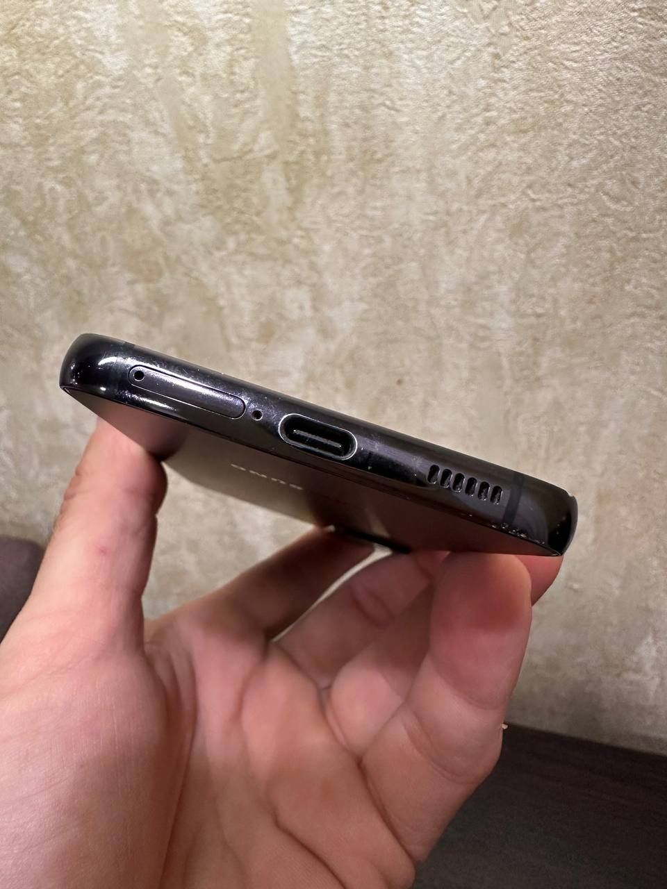 Samsung galaxy s22 5G 8/128