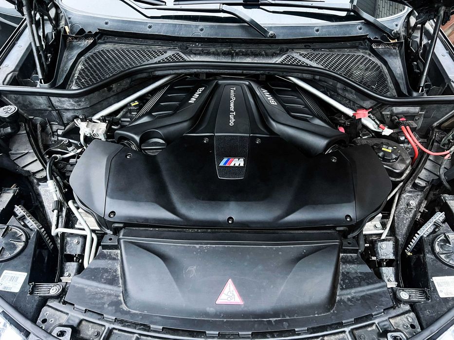 BMW X5 2014 F15 50i xDrive