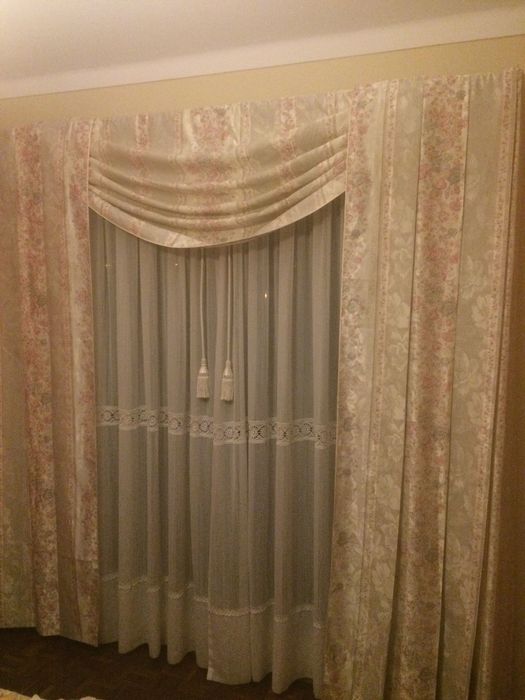 Cortinados com sanefa