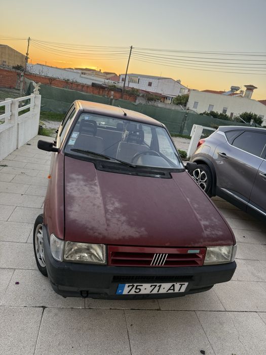 Fiat ono em bom estado e carro de garagem 1992