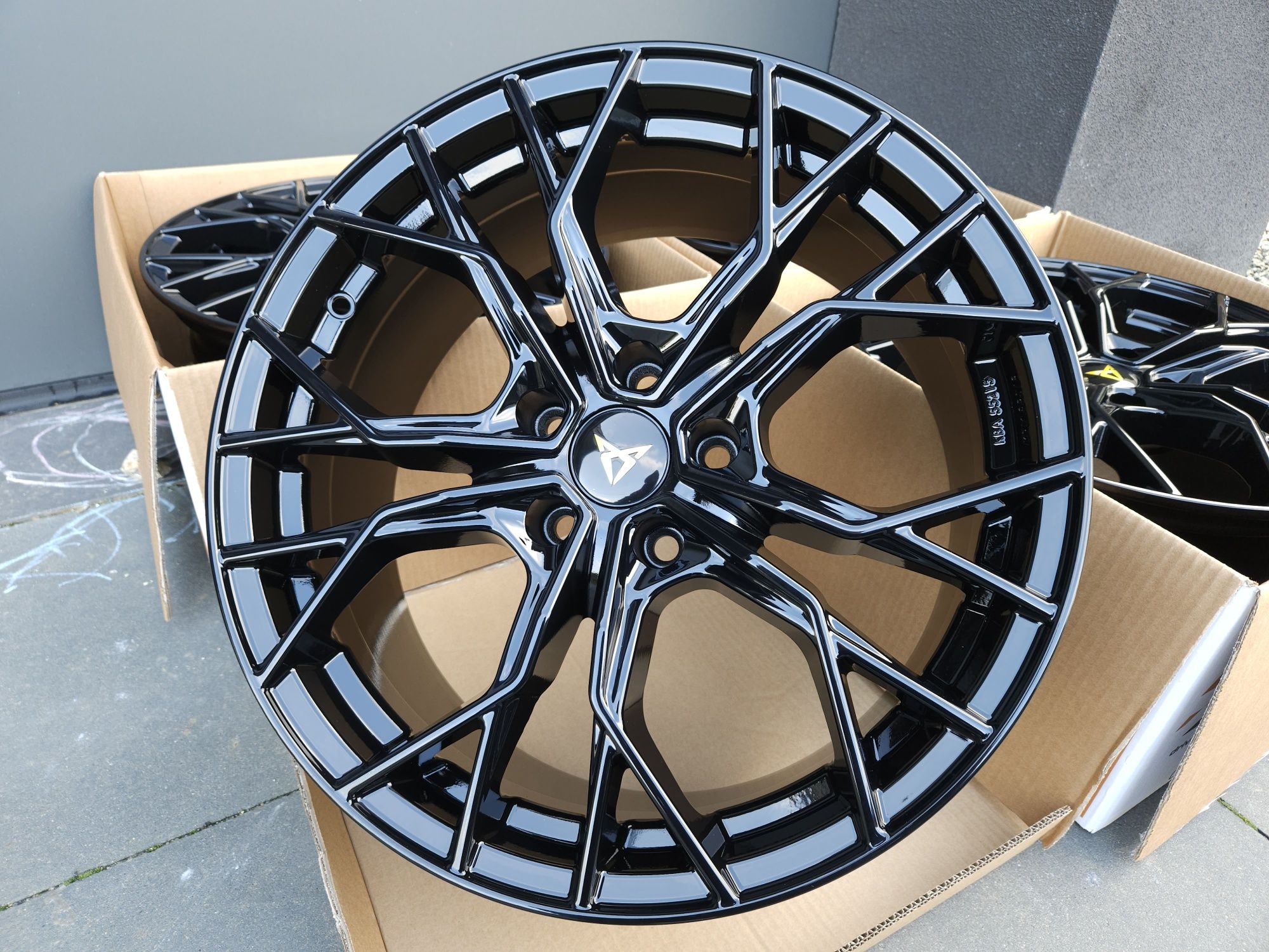 Cupra Leon 19 " Nowe 5x112 Seat Leon Felgi Czarne Alufelgi