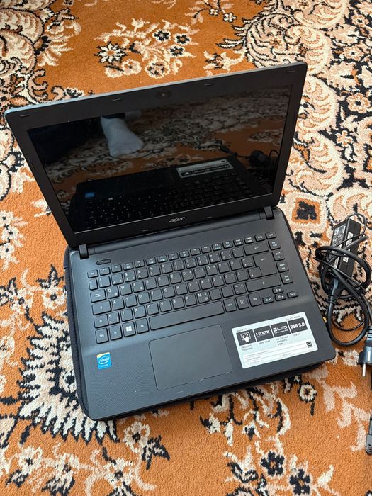 zestaw laptopow accept