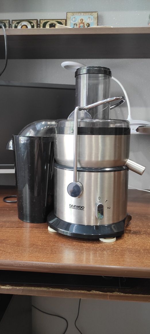 Соковыжималка Daewoo Electronics DI 3630 S