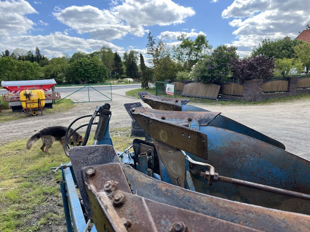 Pług Overum 3 skibowy obrotowy  (kverneland kuhn huard lemken)