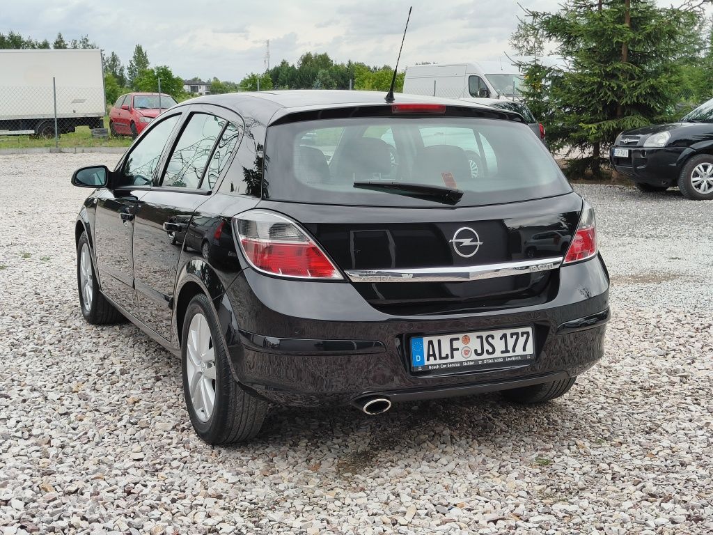 OPEL ASTRA • 1.9 CDTI • Panorama • Czujniki Parkowania • Tempomat