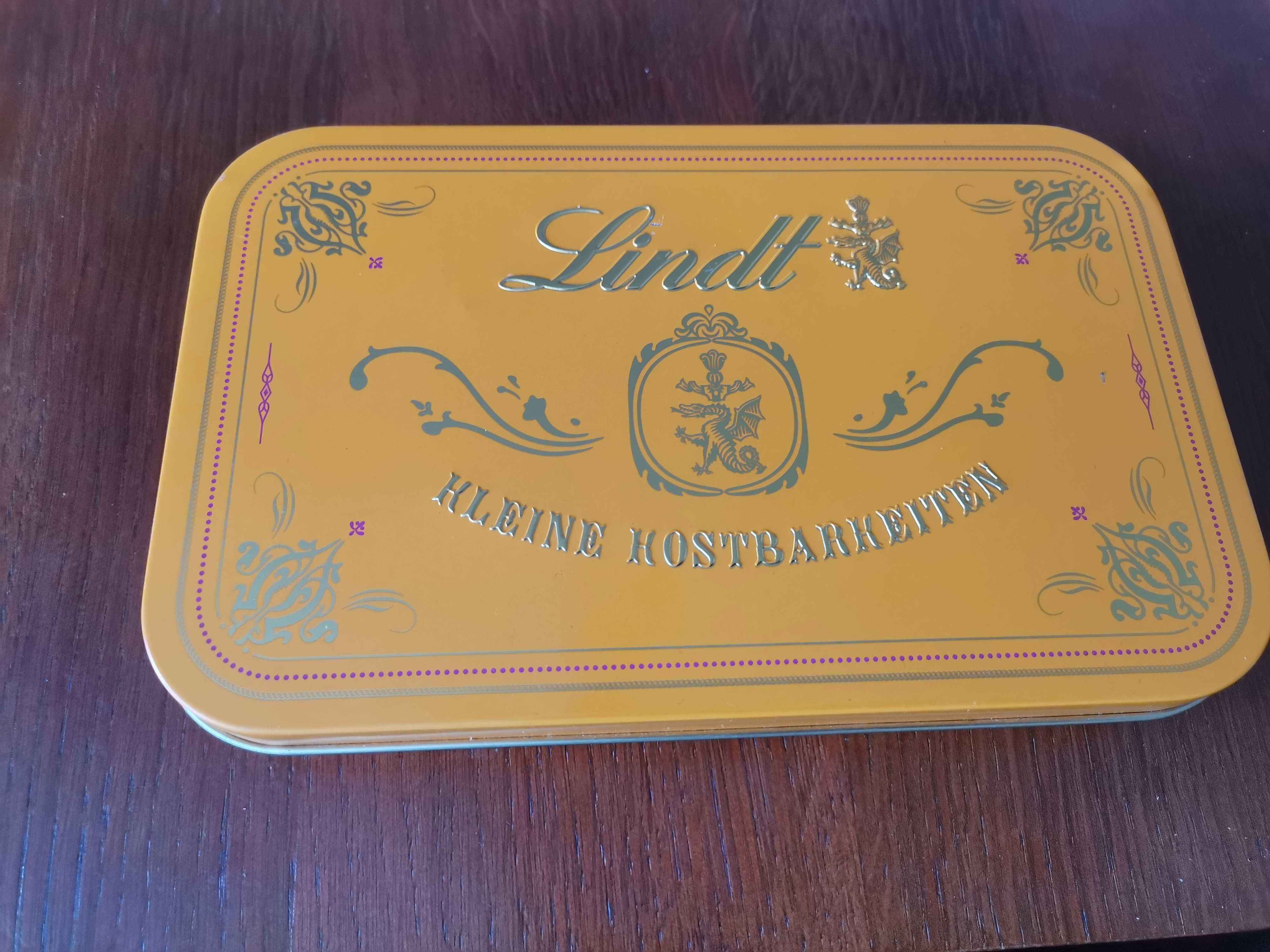 Lindt ozdobne opakowanie po świątecznych pralinkach