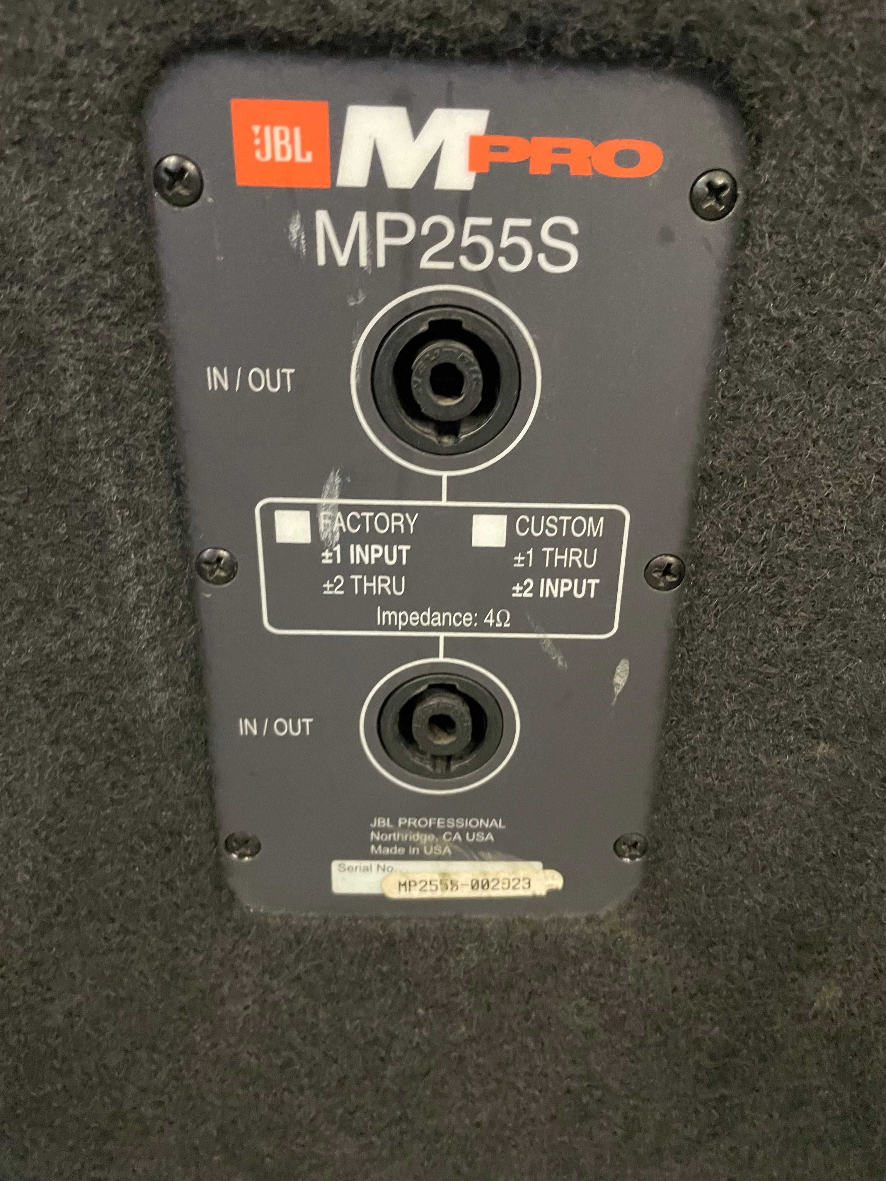 Subwoofer pasywny JBL MPro 225s po dwa głośniki 15" wewnątrz