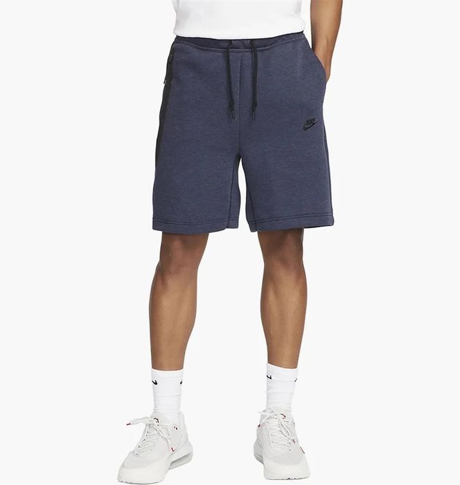 Шорти Tech Fleece L