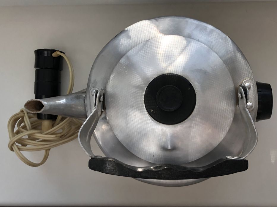 Електрочайник 2 літри алюмінієвий 220 V. СССР/USSR.