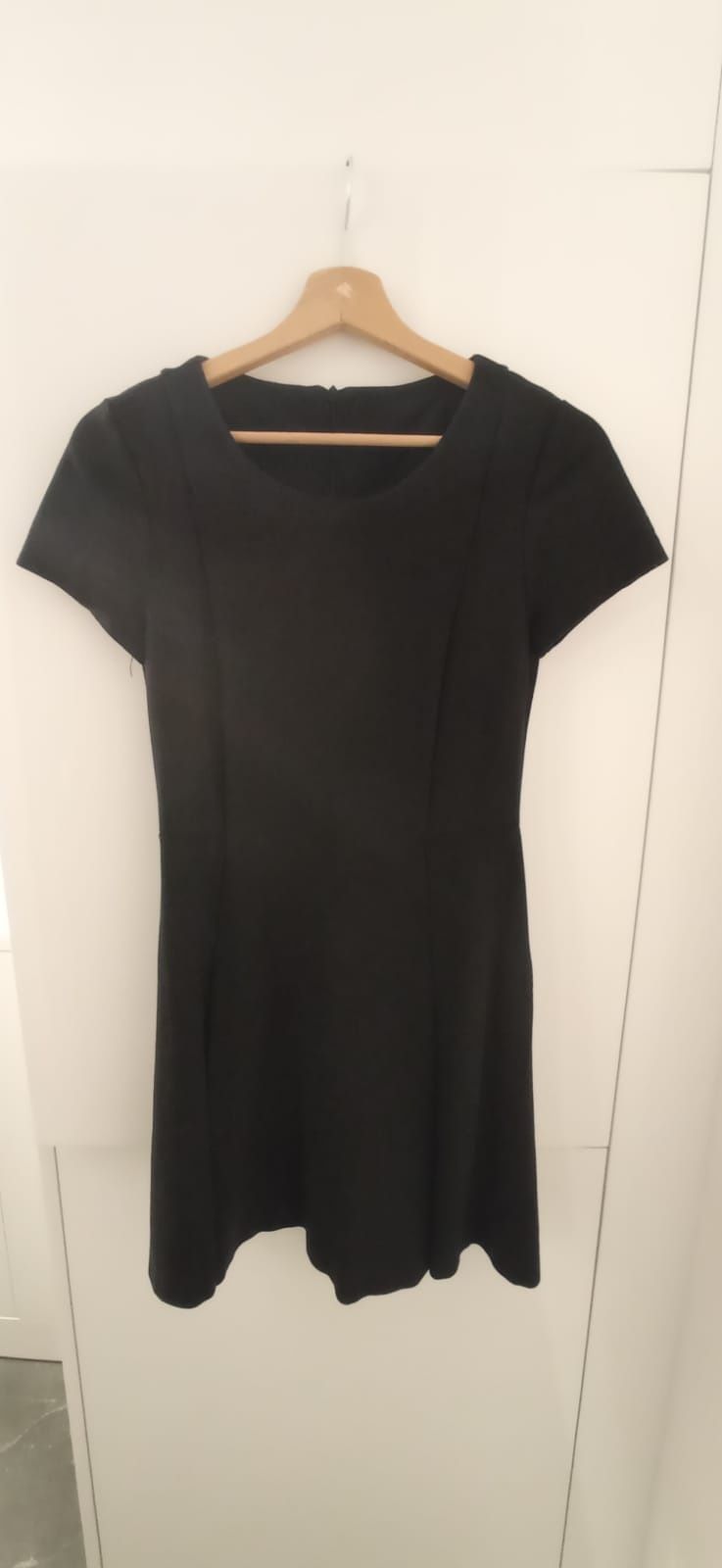 Sukienka Massimo Dutti xs mała czarna