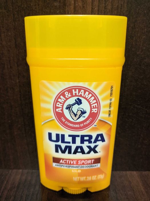 Набір з двох натуральних дезодорантів Arm&Hammer: Active sport і Fresh
