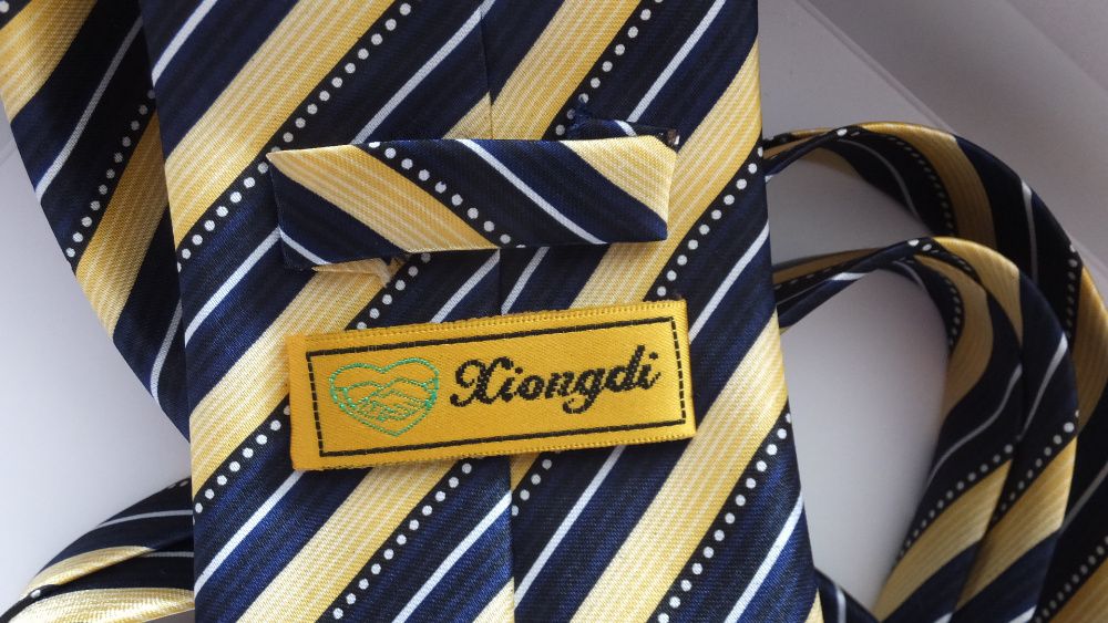 статусный стильный элегантный шелковый галстук ручной работы Xiongdi