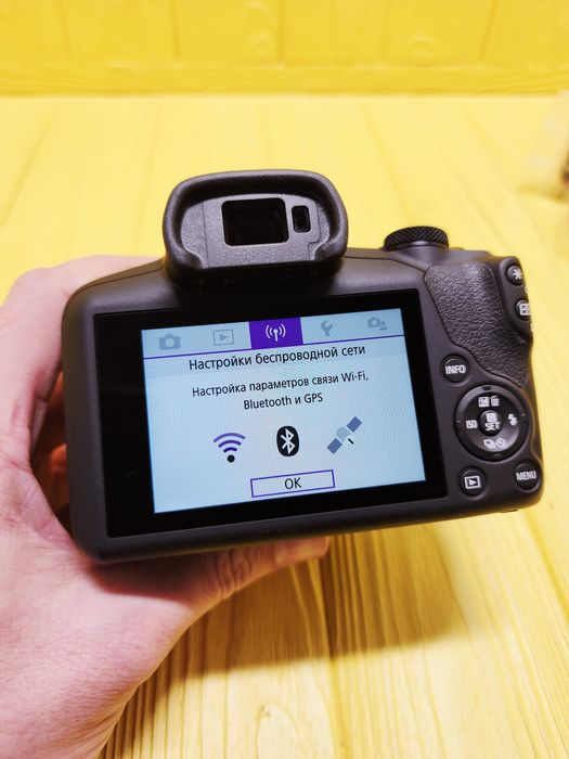 Фотоапарат CANON EOS R100 + RF-S 18-45 IS STM Black