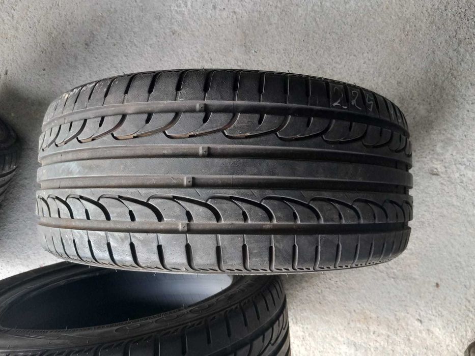 2 pneus 225/45R16 Nexen seminovos