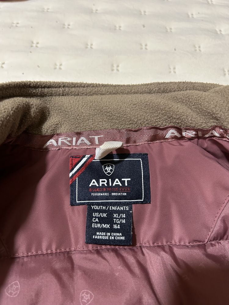 Casaco ARIAT Tamanho 14
