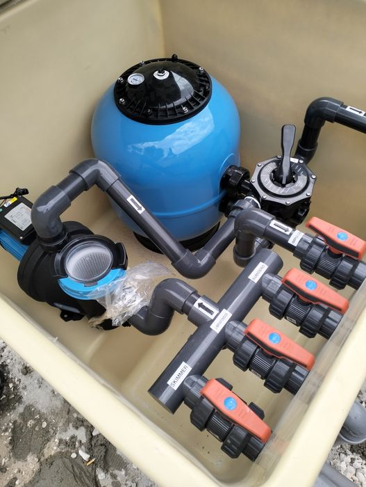 Pack piscina em fibra com casa de máquinas incluie entrega